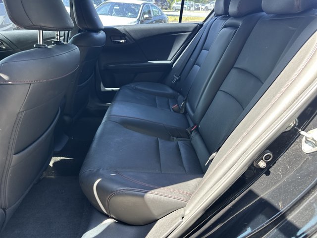 Used 2017 Honda Accord Sport Special Edition image 21
