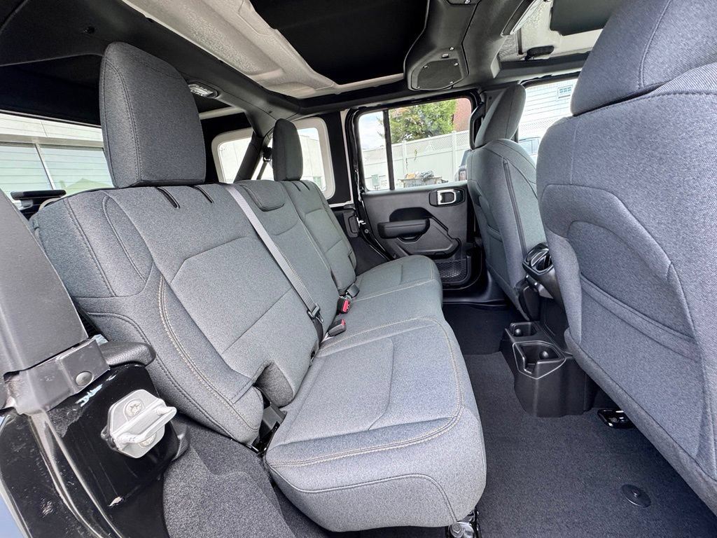 New 2026 Jeep Wrangler Unlimited Sport AWD/4WD image 18