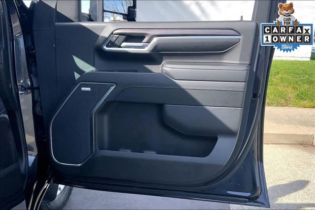 Used 2024 Chevrolet Silverado 2500 LTZ w/ LTZ Convenience Package image 23