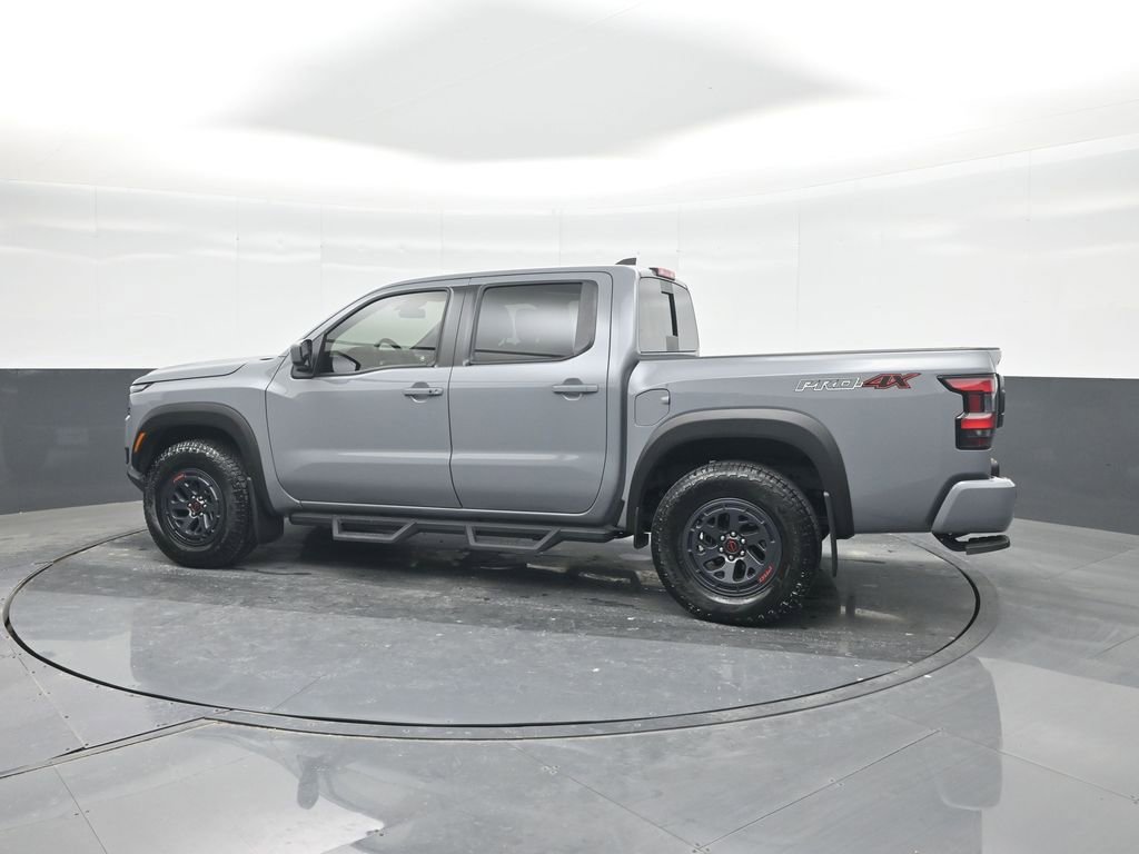 Used 2025 Nissan Frontier PRO-4X AWD/4WD image 30