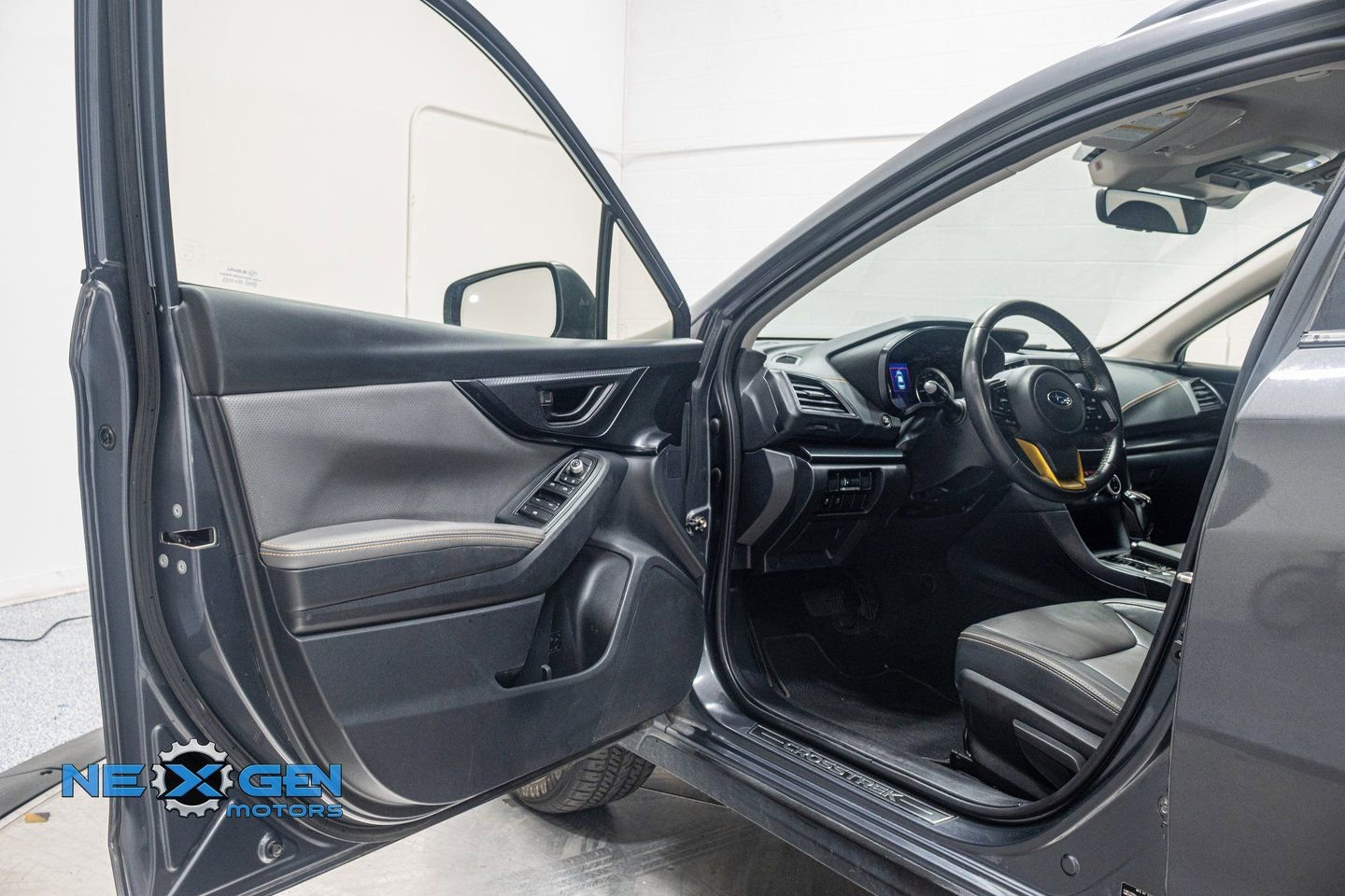 Used 2023 Subaru Crosstrek 2.5i Sport image 9