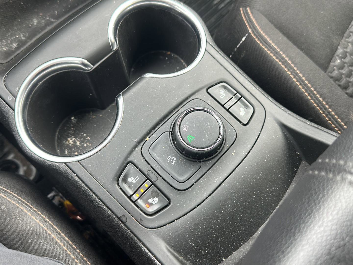 Used 2018 GMC Terrain SLE w/ Driver Convenience Package image 20