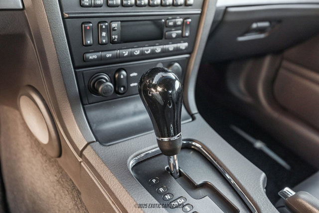 Used 2002 Ford Thunderbird Deluxe image 43