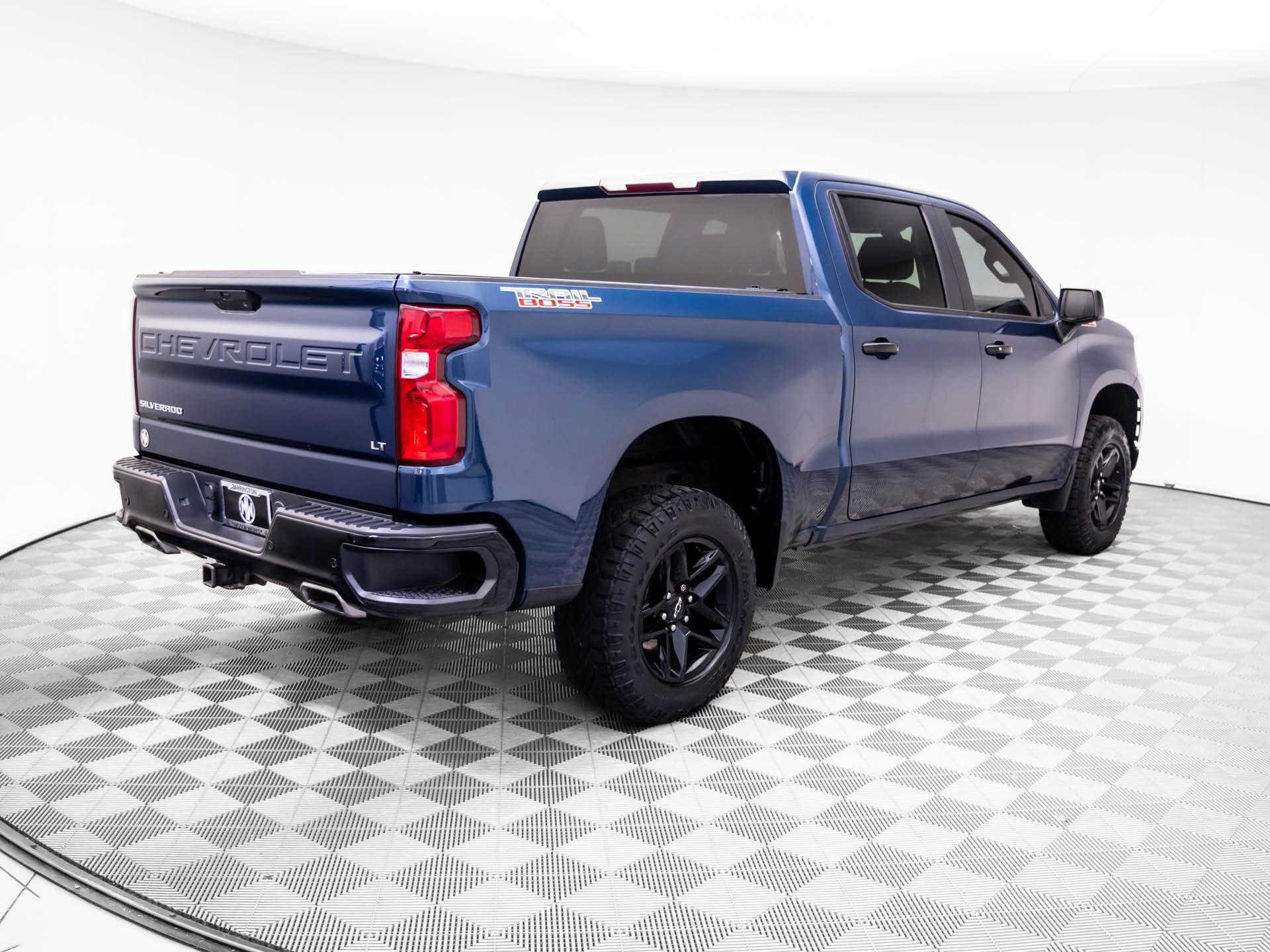 Used 2022 Chevrolet Silverado 1500 LT Trail Boss w/ Safety Package AWD/4WD image 5