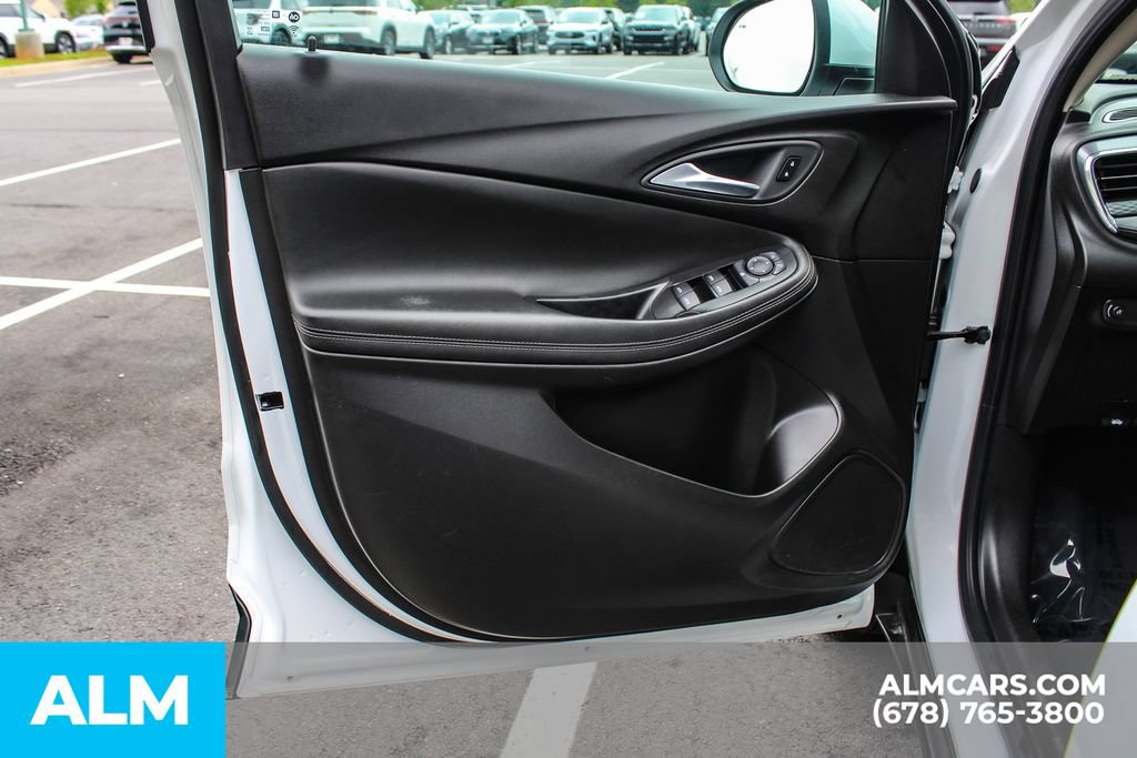 Used 2025 Buick Encore GX Preferred FWD image 39