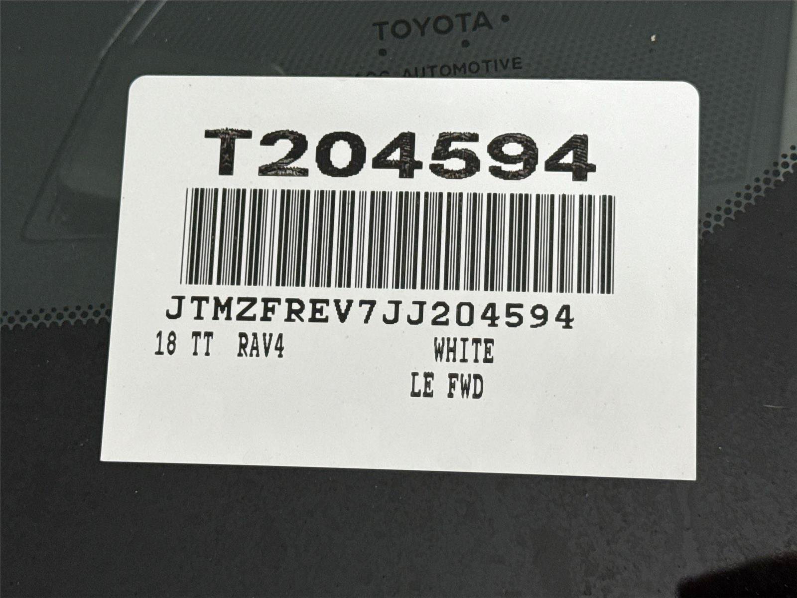 Used 2018 Toyota RAV4 LE FWD image 57