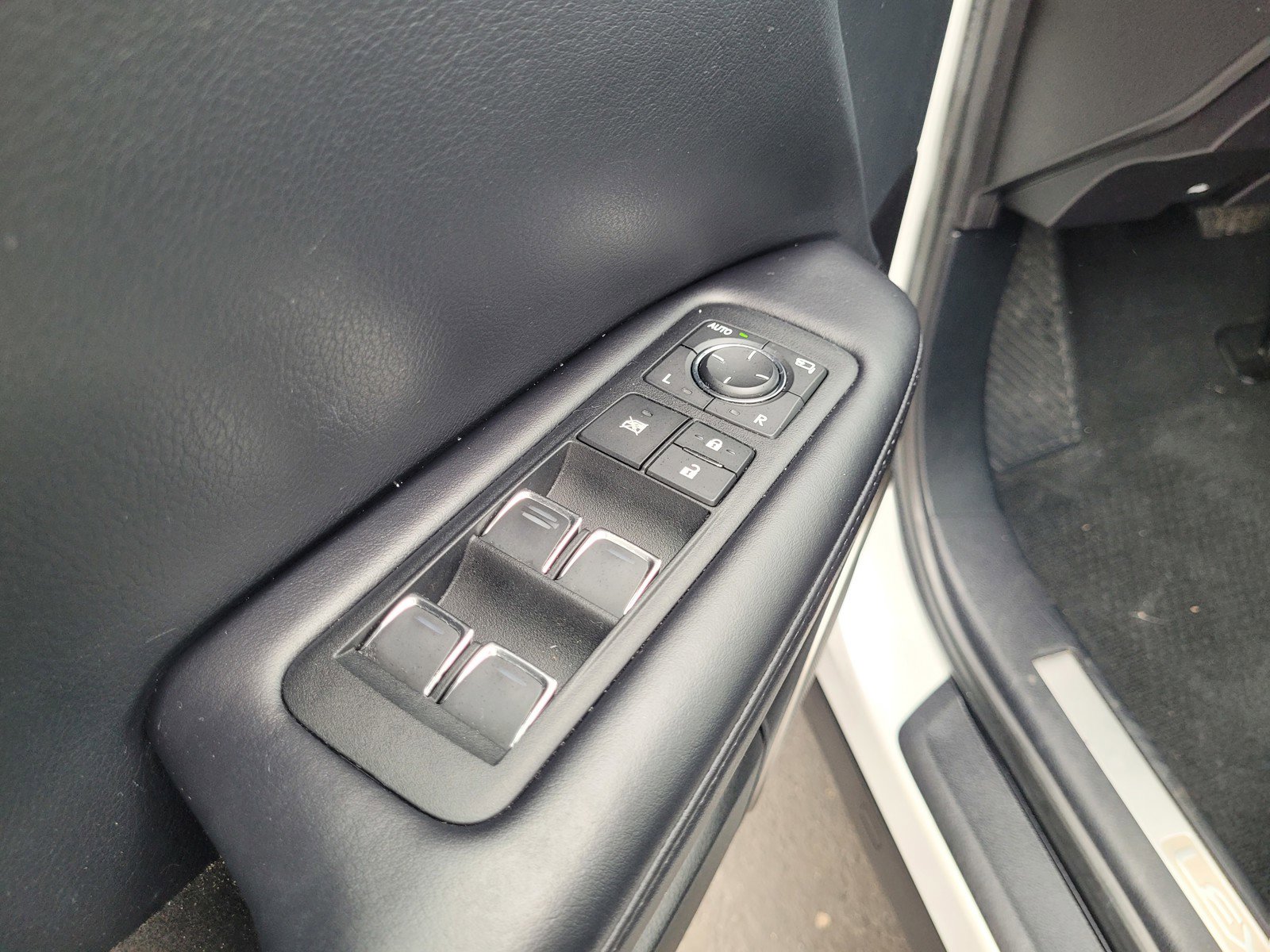 Used 2020 Lexus RX 350 RX 350 image 26