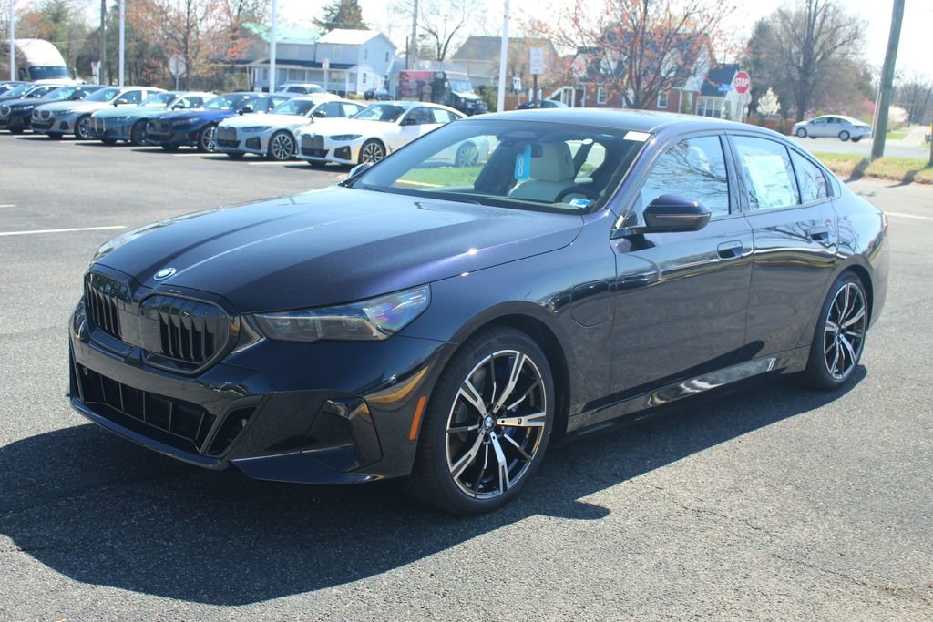 New 2026 BMW 550e xDrive w/ Executive Package AWD/4WD image 4