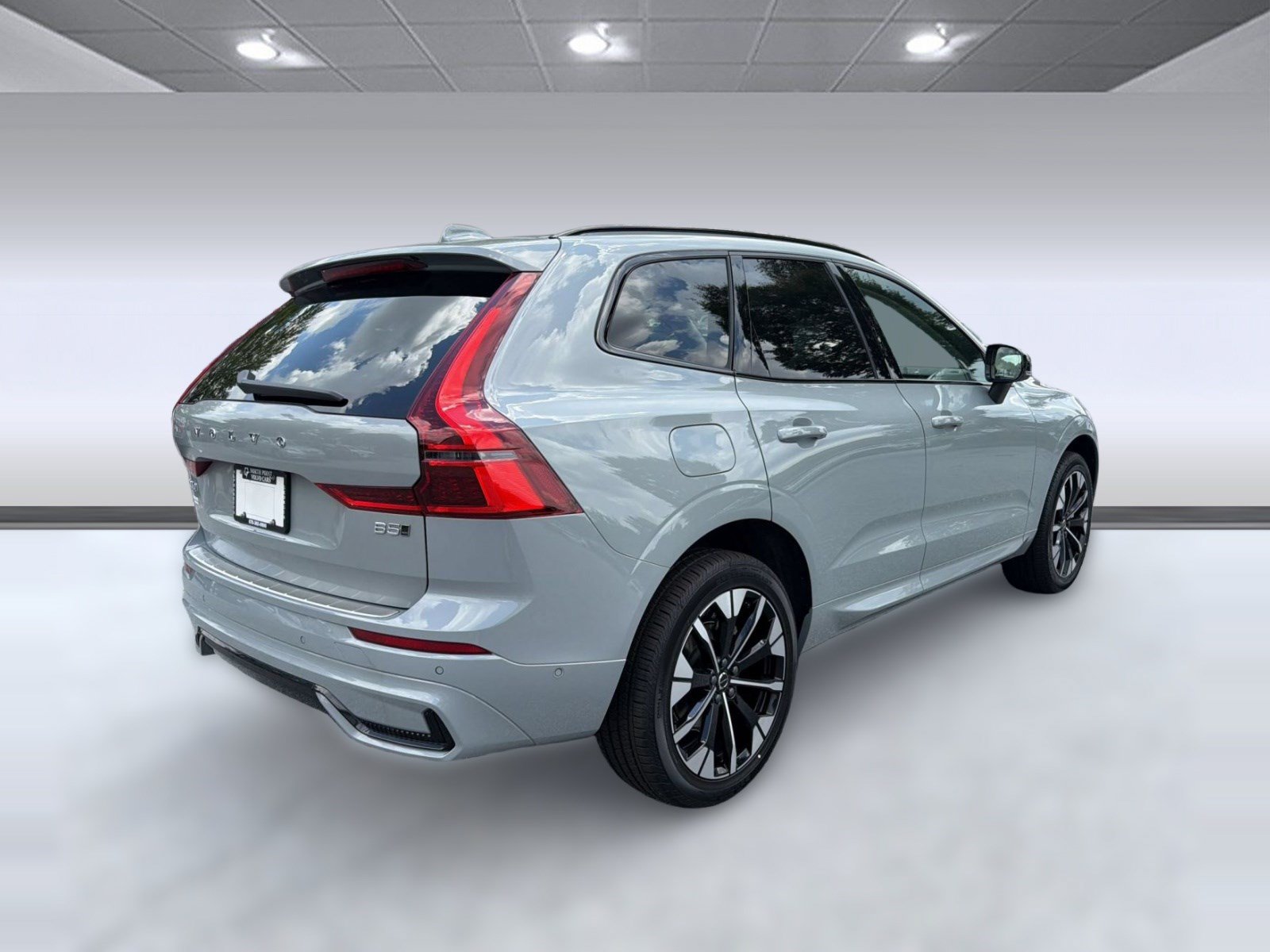 New 2026 Volvo XC60 B5 Ultra w/ Climate Package AWD/4WD image 9