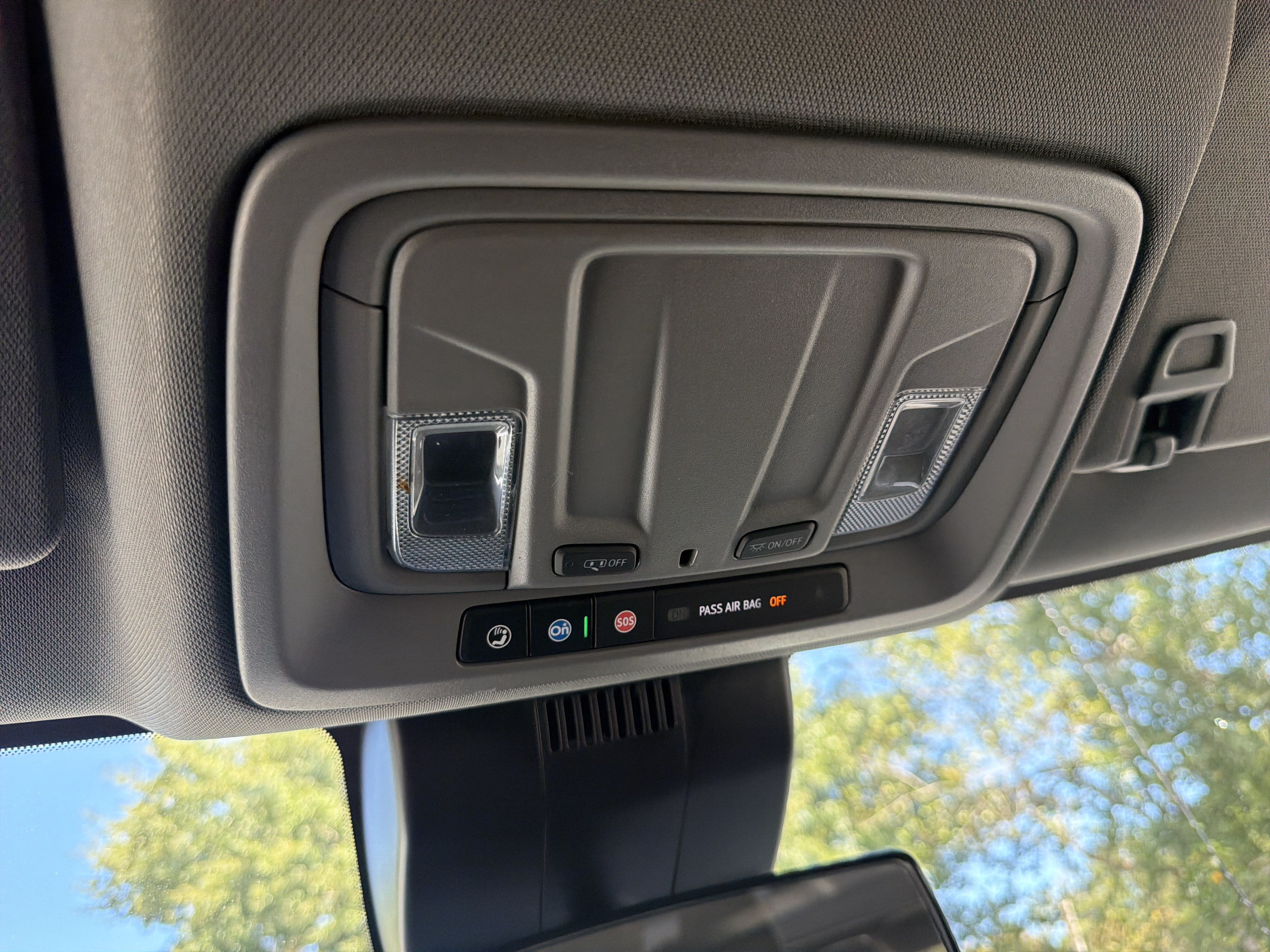 Used 2022 GMC Sierra 1500 SLE AWD/4WD image 23