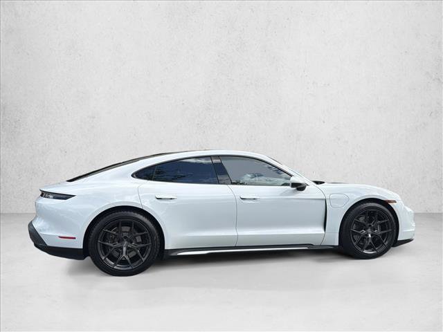 Used 2021 Porsche Taycan RWD image 5