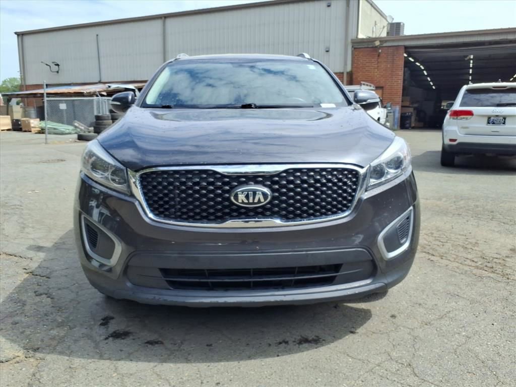 Used 2017 Kia Sorento LX w/ LX Convenience Package image 36