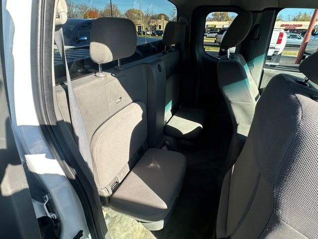 Used 2016 Nissan Frontier S image 23