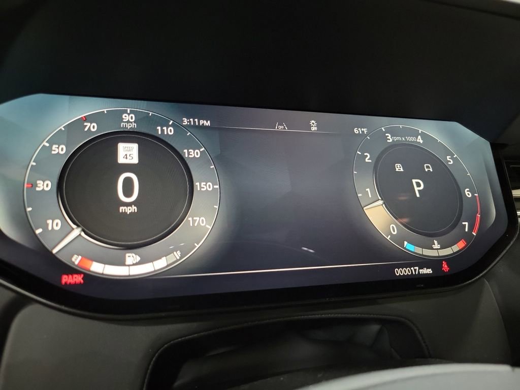 New 2026 Land Rover Range Rover SE image 17