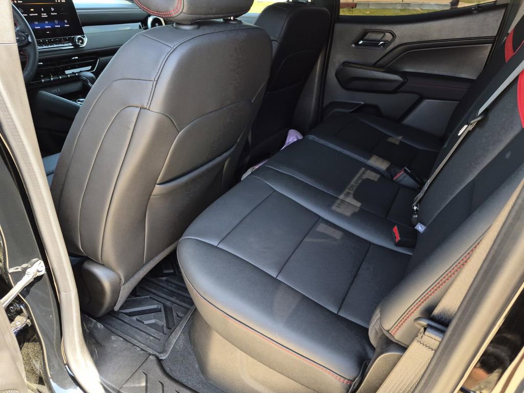 Used 2026 Chevrolet Colorado Z71 w/ Technology Package image 14