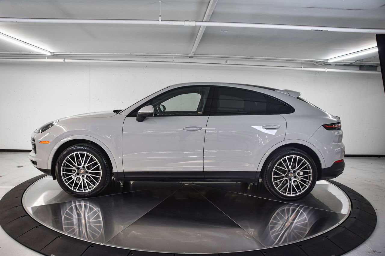 Certified 2020 Porsche Cayenne image 2