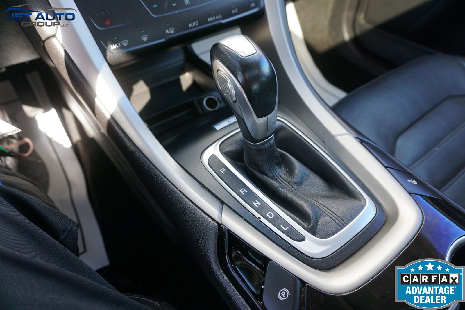 Used 2014 Ford Fusion SE w/ Equipment Group 502A image 35