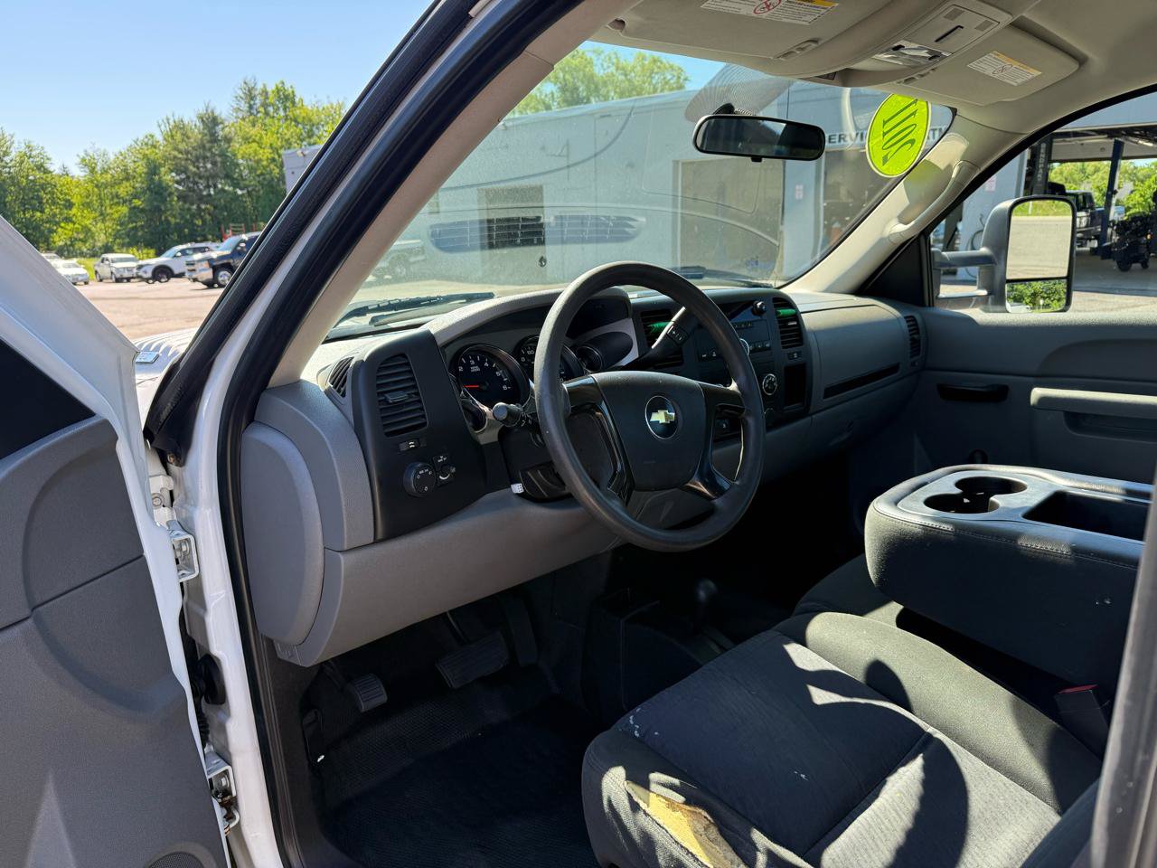 Used 2011 Chevrolet Silverado 2500 W/T w/ Snow Plow Prep Package AWD/4WD image 22