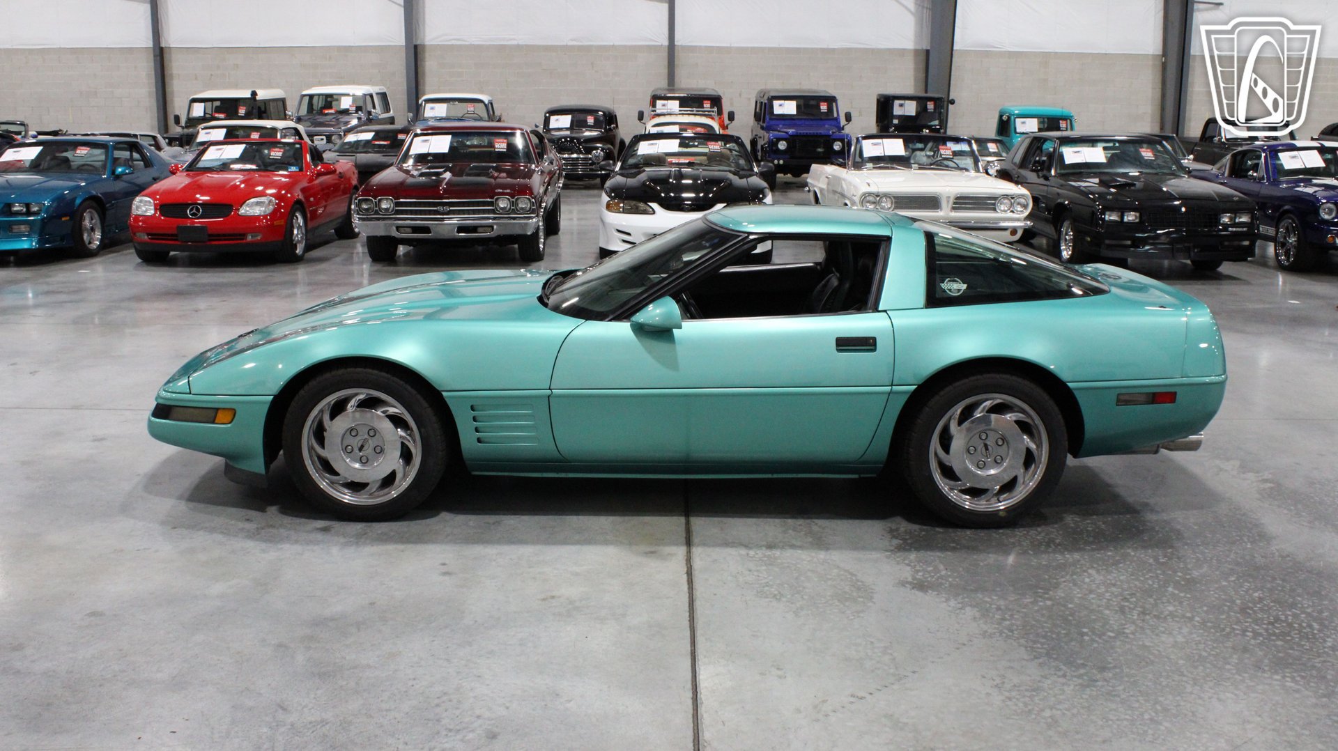 Used 1991 Chevrolet Corvette Coupe RWD image 22