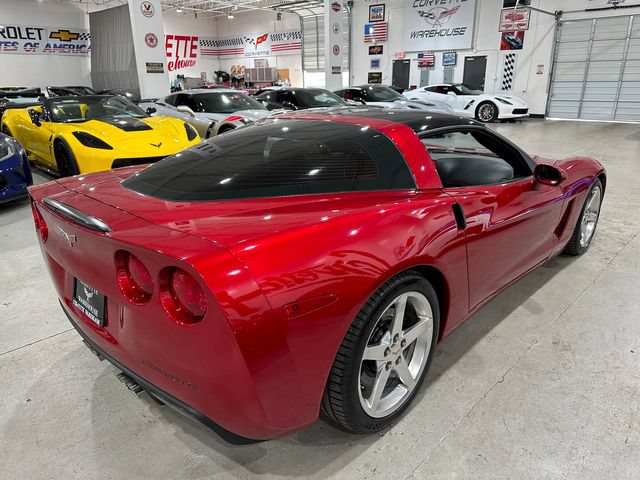 Used 2005 Chevrolet Corvette Coupe w/ Preferred Equipment Group RWD image 24