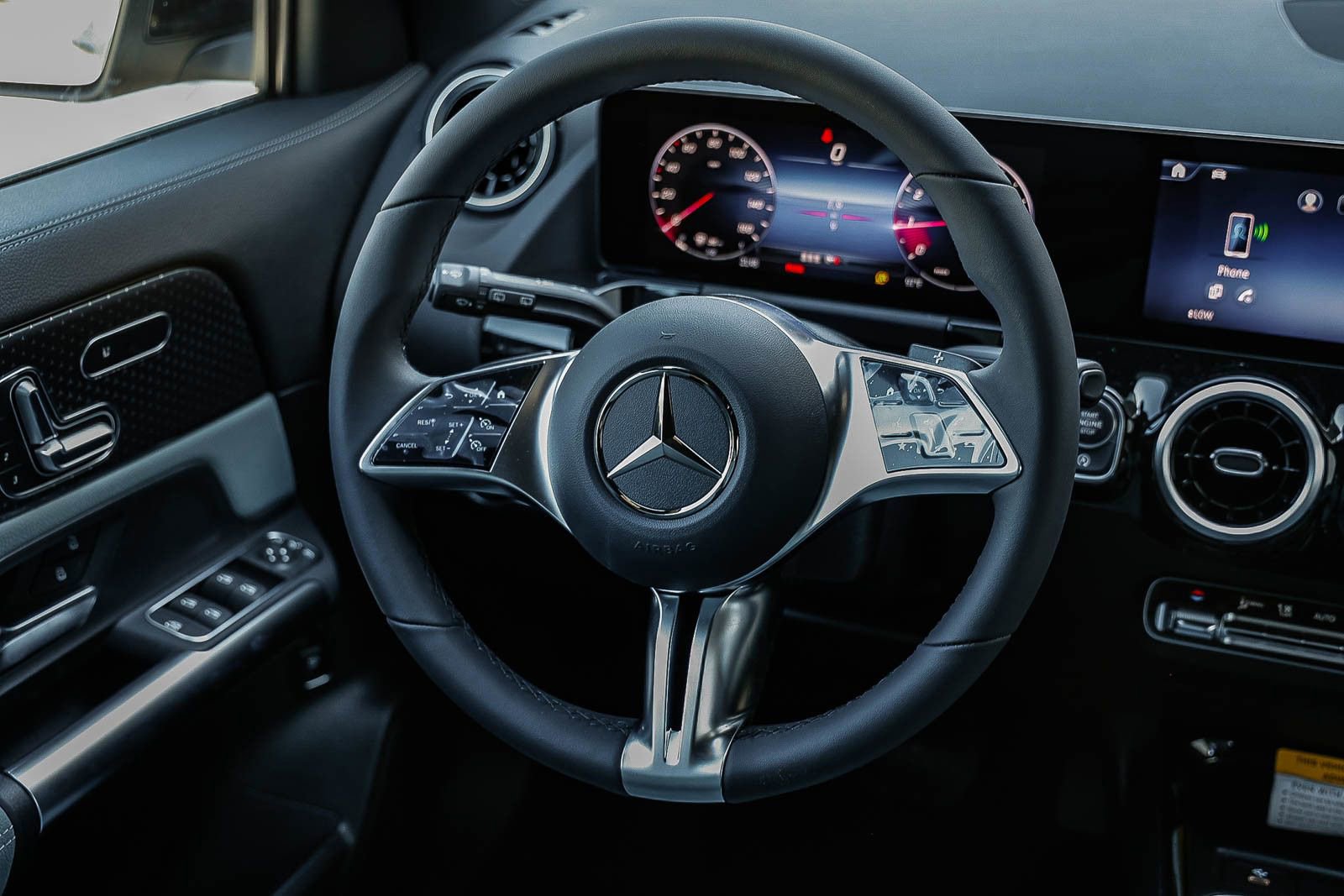New 2026 Mercedes-Benz GLA 250 4MATIC image 13