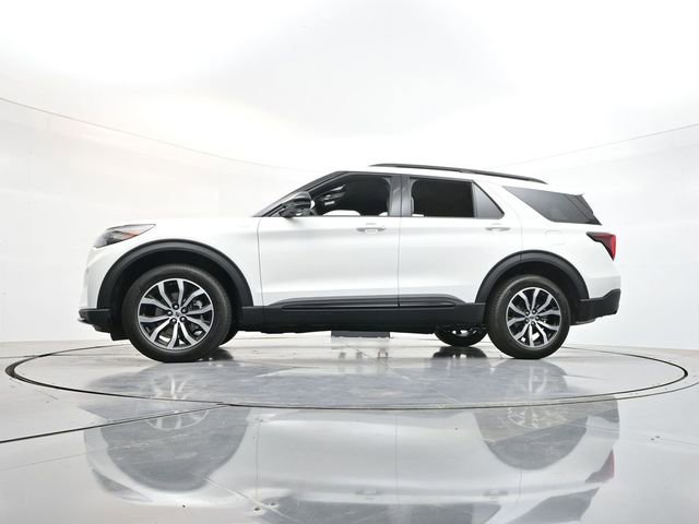 New 2026 Ford Explorer ST-Line AWD/4WD image 31