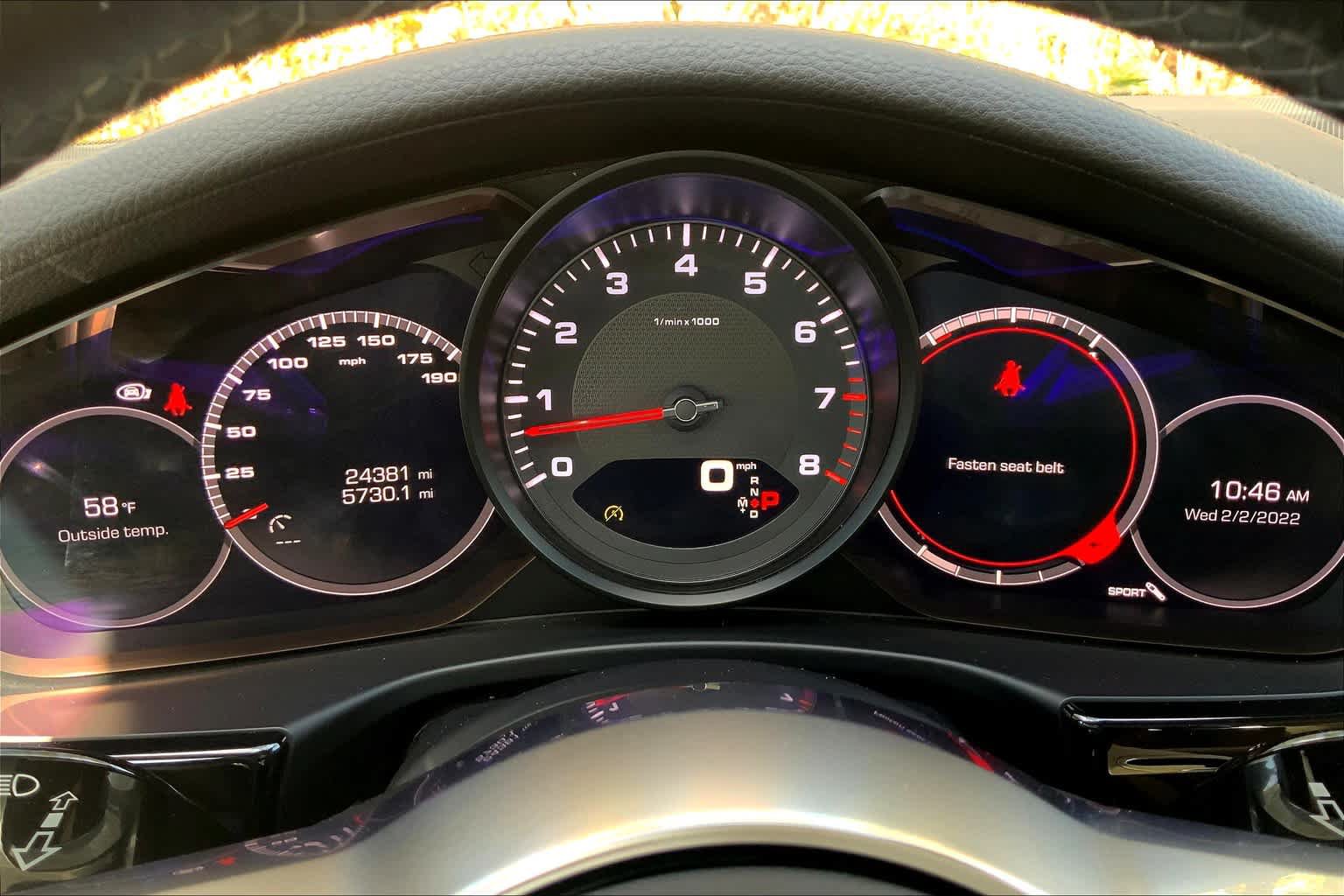 Used 2018 Porsche Panamera RWD image 26