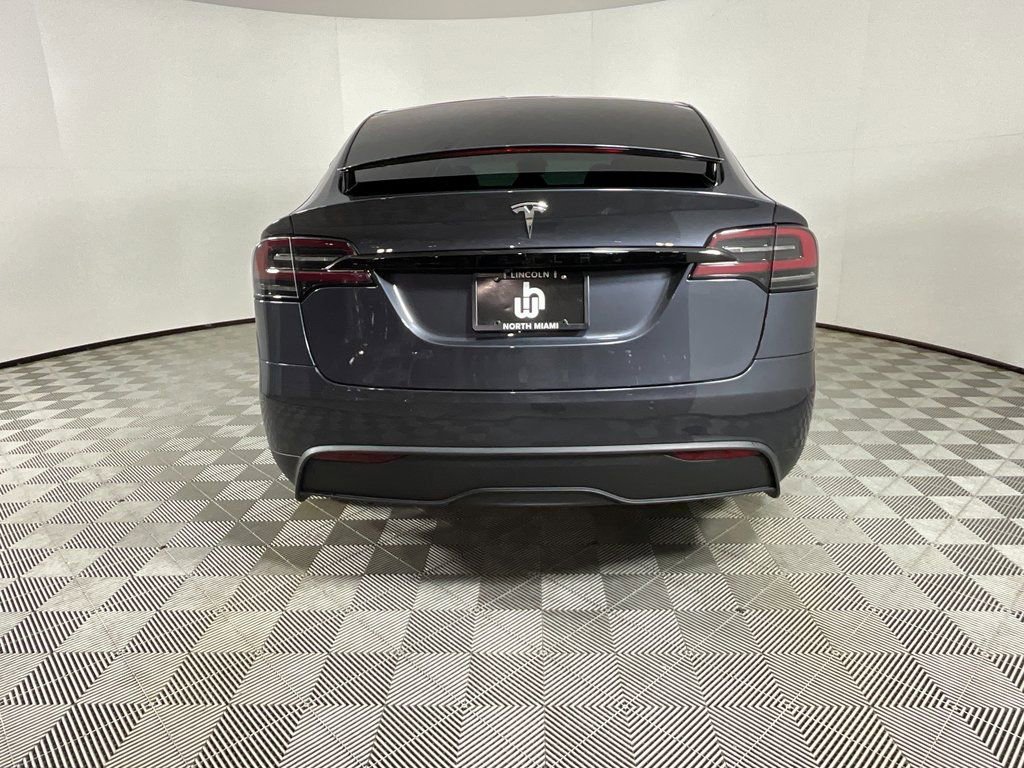Used 2022 Tesla Model X image 8