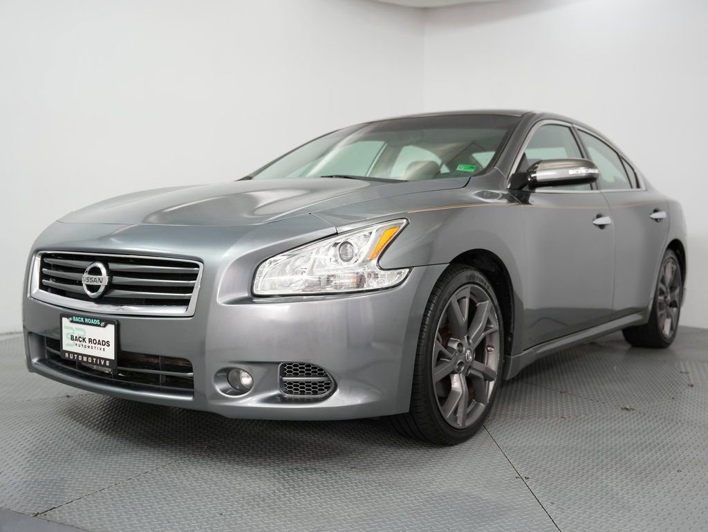 Used 2014 Nissan Maxima 3.5 SV w/ Sport Package image 3