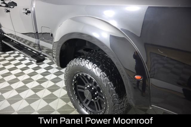 Used 2022 Ford F250 Lariat w/ Black Appearance Package image 38