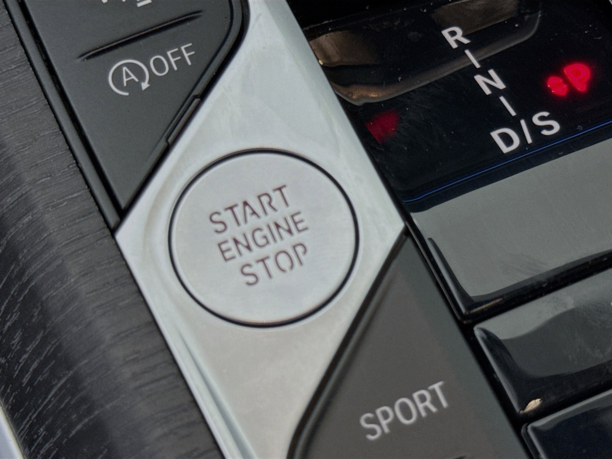 Used 2025 BMW 330i Sedan image 19