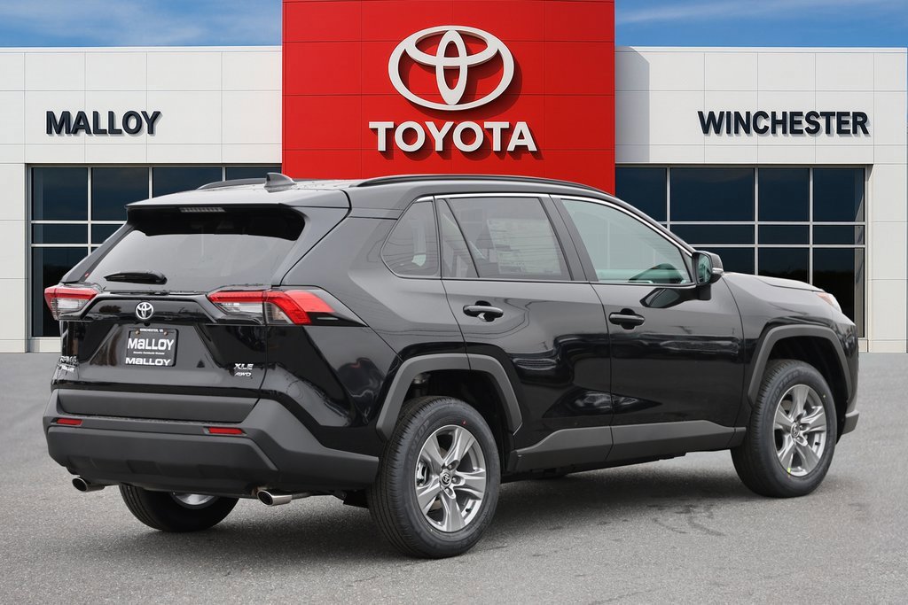 New 2025 Toyota RAV4 XLE image 4