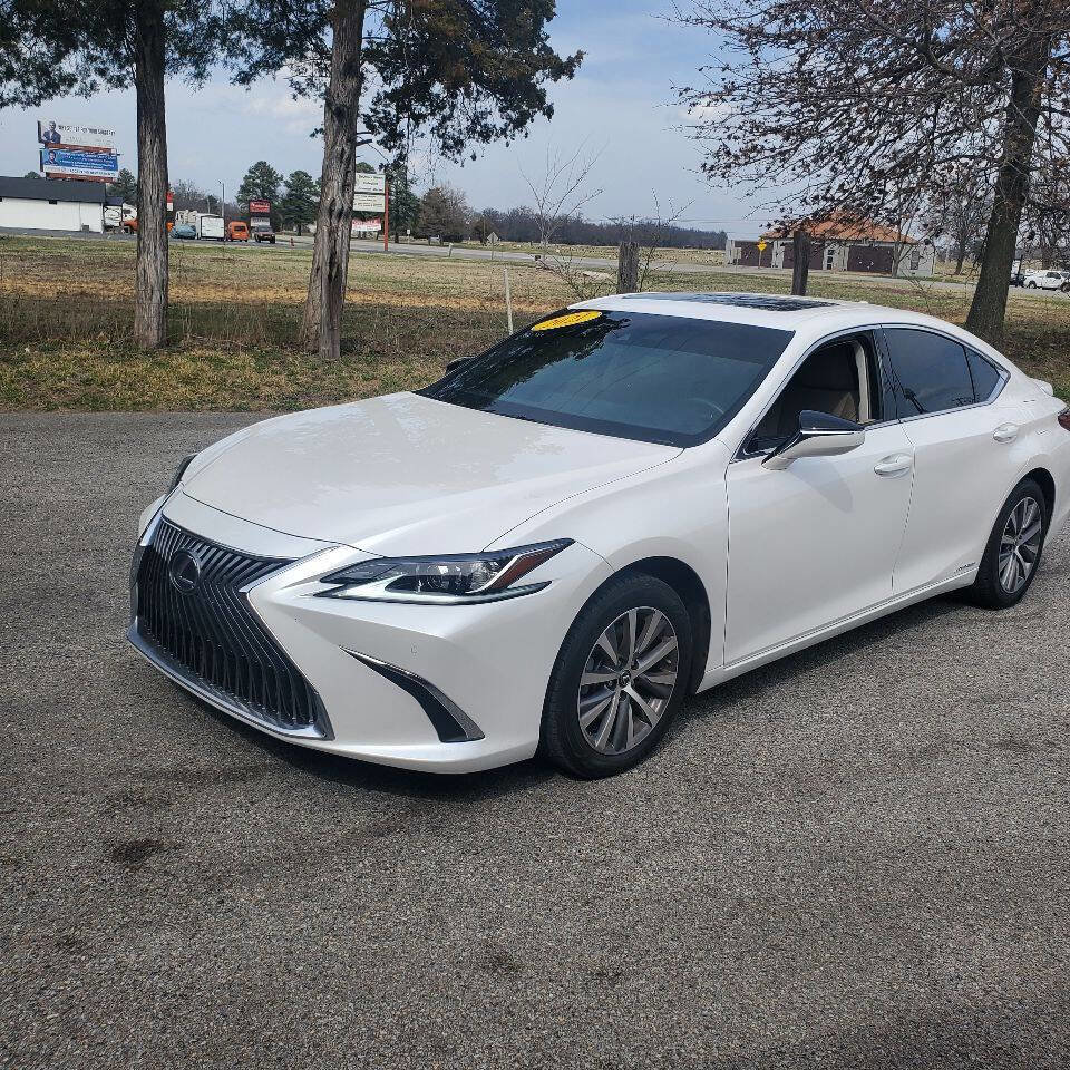Used 2021 Lexus ES 300h w/ Premium Package