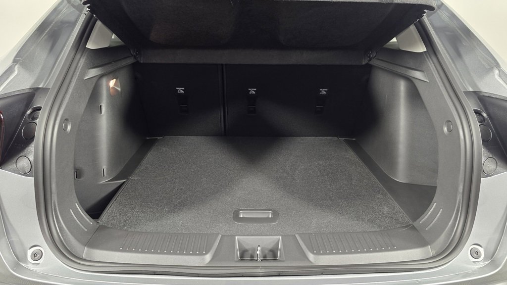 New 2025 Chevrolet Trax LT w/ Driver Confidence Package image 21