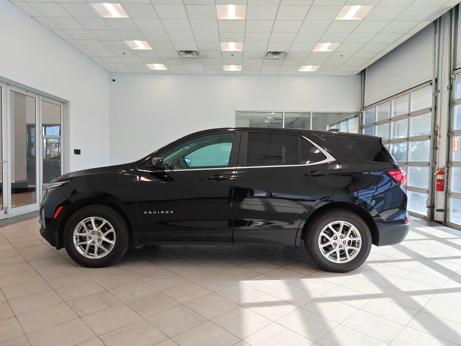 Used 2022 Chevrolet Equinox LT AWD/4WD image 6