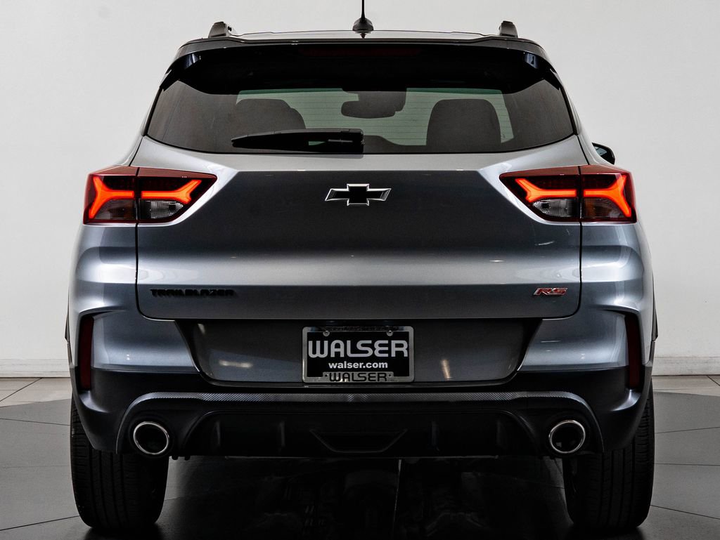Used 2023 Chevrolet TrailBlazer RS w/ Convenience Package image 7