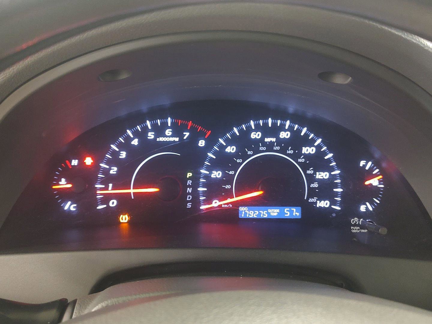 Used 2010 Toyota Camry LE FWD image 8