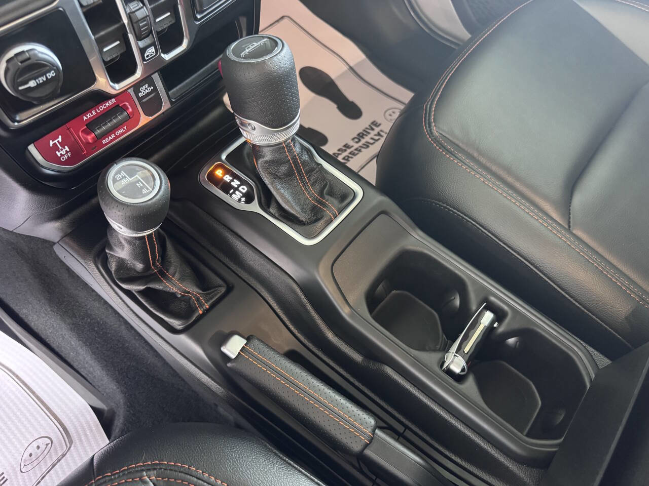 Used 2023 Jeep Gladiator Mojave w/ Trailer Tow Package AWD/4WD image 39