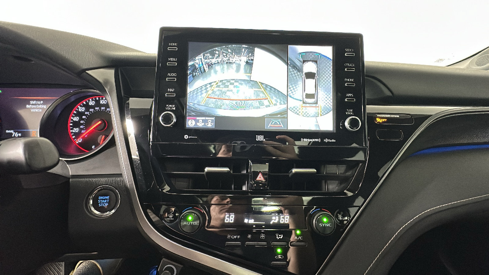 Used 2022 Toyota Camry XSE w/ Navigation Package FWD image 29