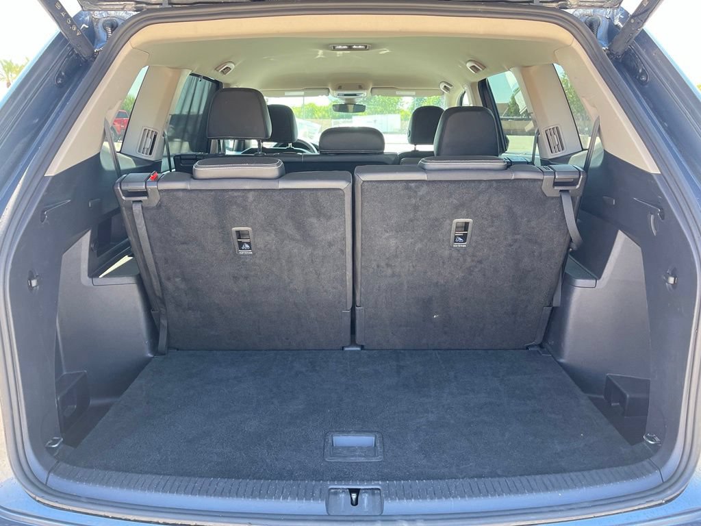 Used 2025 Volkswagen Atlas SE AWD/4WD image 21