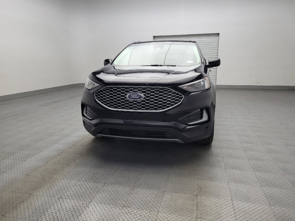Used 2024 Ford Edge SEL image 15