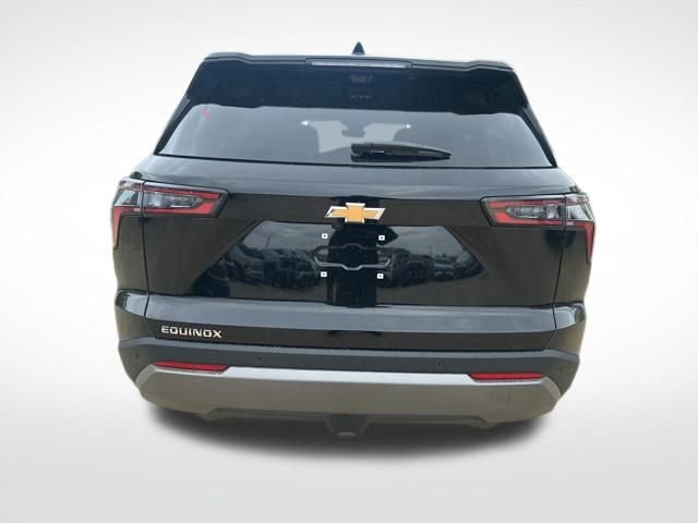 New 2026 Chevrolet Equinox LT FWD image 4