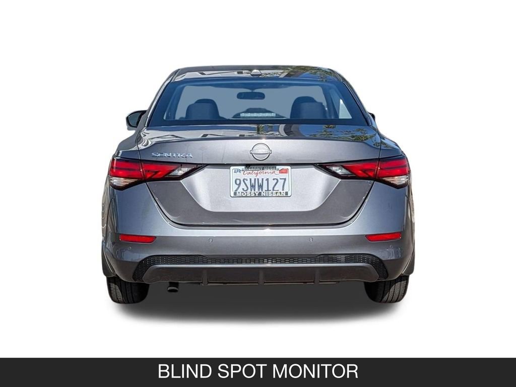 Used 2025 Nissan Sentra SV FWD image 9