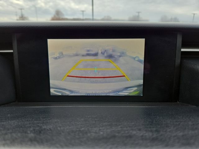 Used 2016 Lexus IS 200t image 29