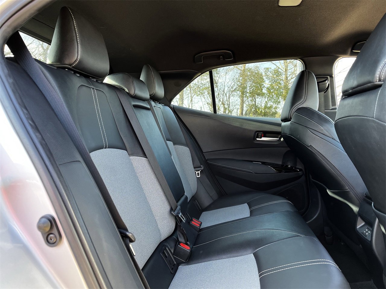 Used 2023 Toyota Corolla XSE image 26