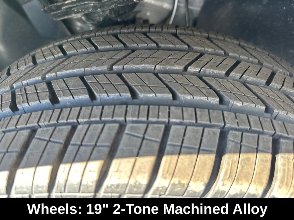 Used 2026 Volkswagen Taos SEL AWD/4WD image 13