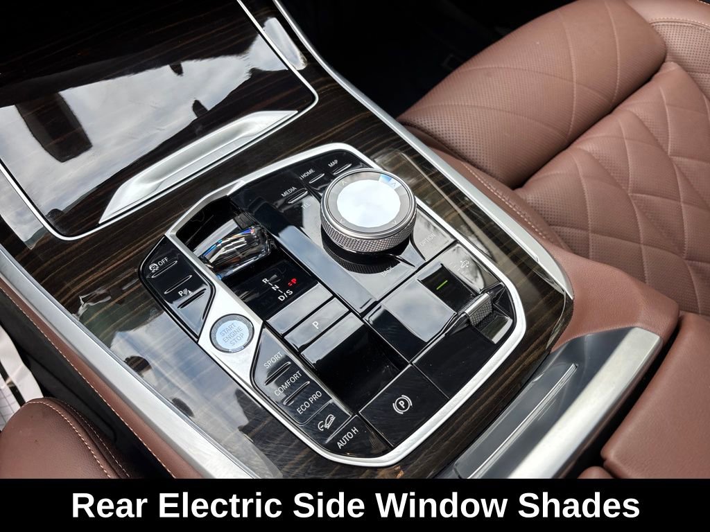 Used 2023 BMW X7 xDrive40i w/ Premium Package image 29