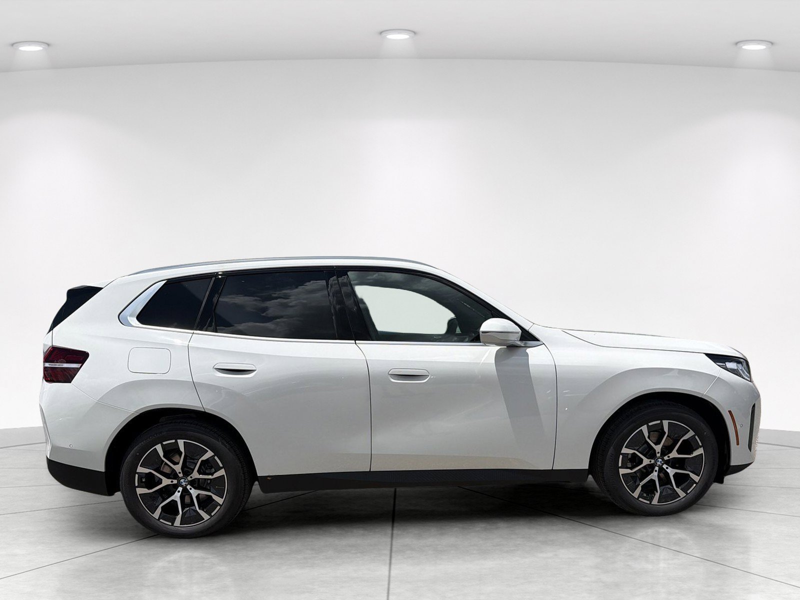 New 2026 BMW X3 xDrive30i w/ Convenience Package AWD/4WD image 3