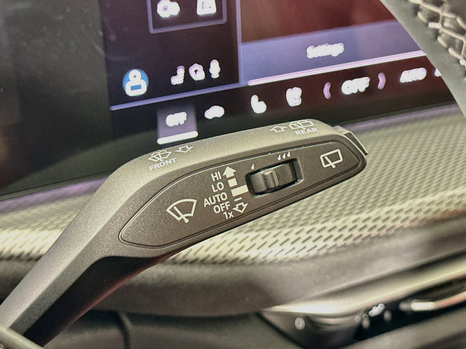 Certified 2025 Audi SQ5 Premium Plus AWD/4WD image 21