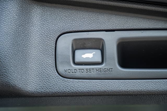 Used 2020 Honda CR-V Touring image 10